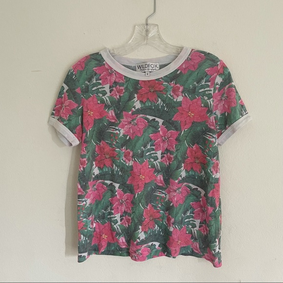 Wildfox Island Holiday Johnny Ringer Tee Shirt Floral Print Poinsettia Flower - Picture 3 of 5